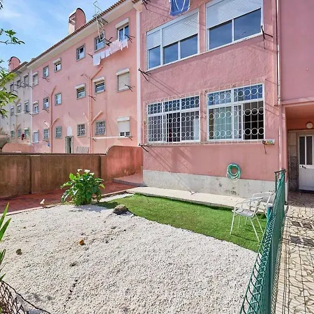 Quarto De Casal Em Casa Partilhada Ll'S House Rum i privatbostad